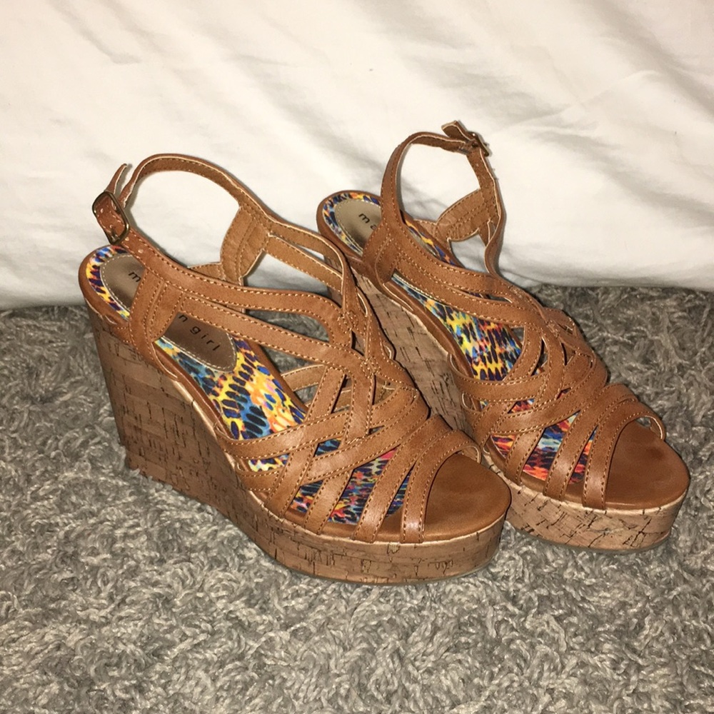 Madden girl Brown wedges